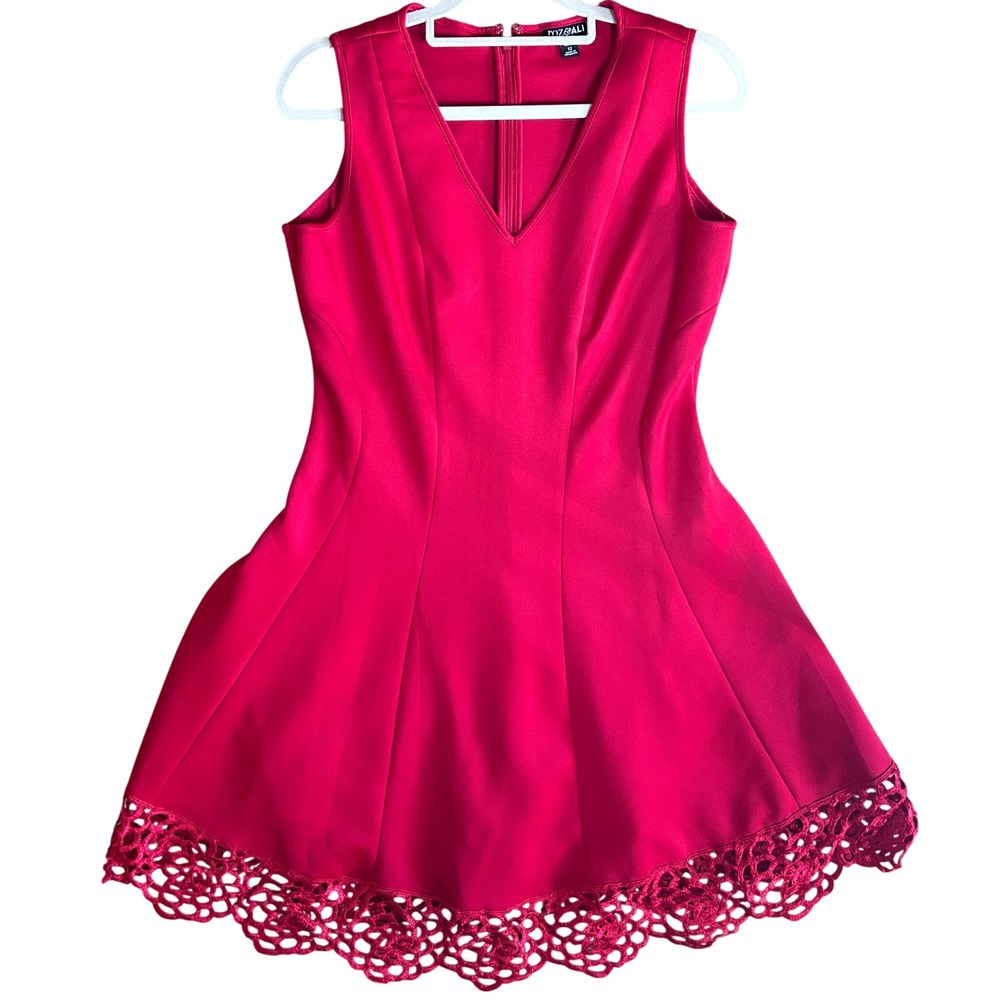 ROZ & ALI Petite Red‎ Lace Trim V Neck Sleeveless Fit Flare Dress Size 12